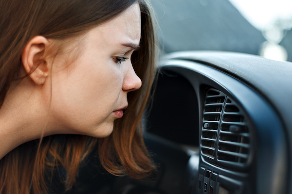Follow Your Nose When It Comes to Car Troubles